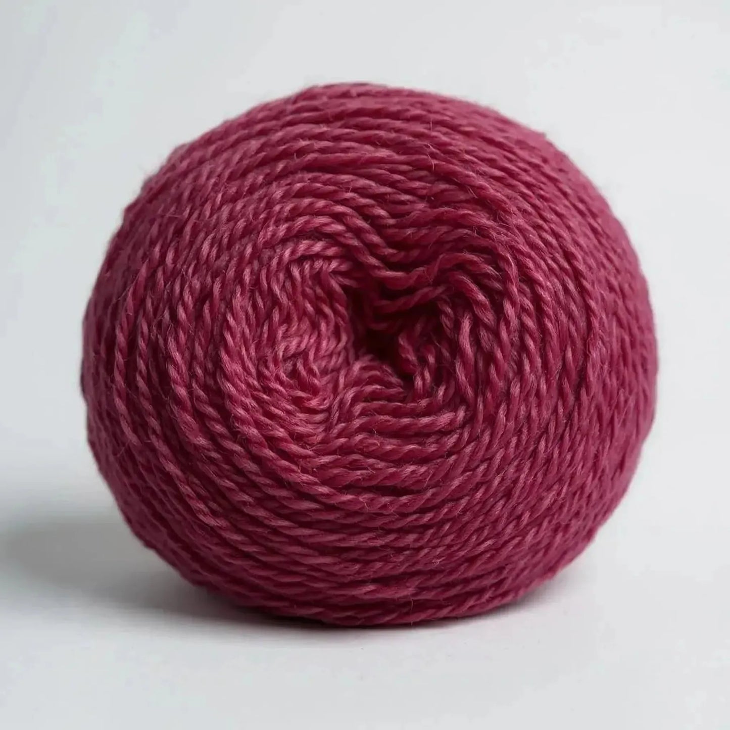 Aister 'oo' Fornenst Deep Pink Shetland 100% Wool Yarn